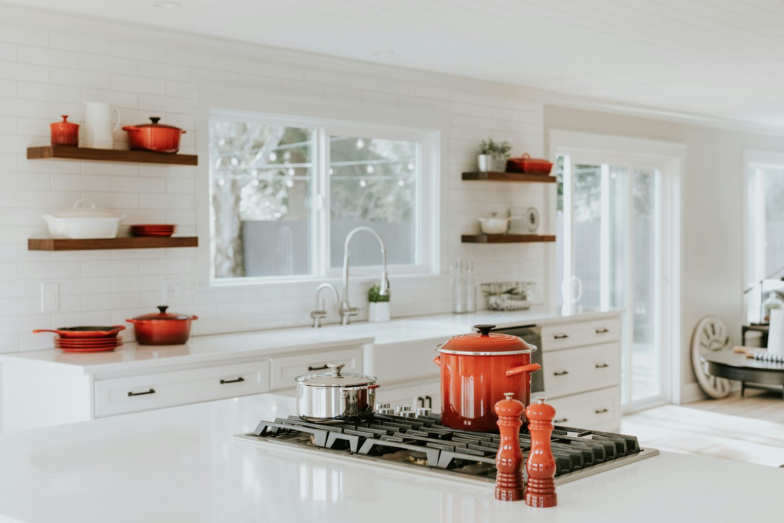 Lisle Appliance Repair Pros at work in Lisle